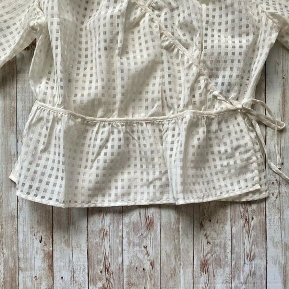 Levi’s Windowpane Delilah Wrap Puff Sleeve Top White Size S - Picture 8 of 14
